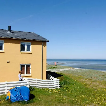 Three-bedroom Holiday In Glesborg 6